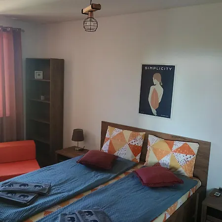 Queen's View App-9 Free Pool,parking, Fitness & Sea View Balčik