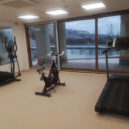 公寓 Queen's View App-9 Free Pool,parking, Fitness & Sea View