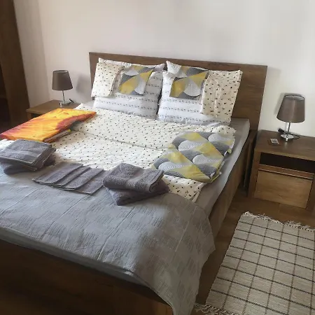 Daire Queen's View App-9 Free Pool,parking, Fitness & Sea View *