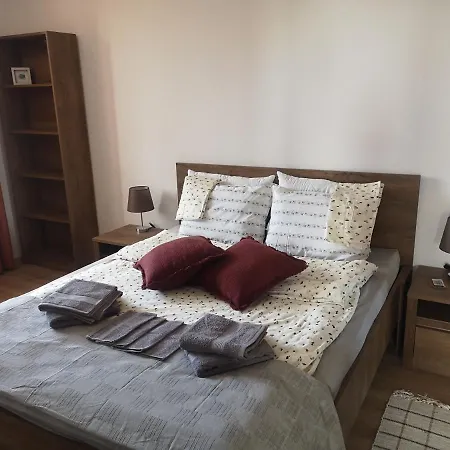 Queen's View App-9 Free Pool,parking, Fitness & Sea View 公寓