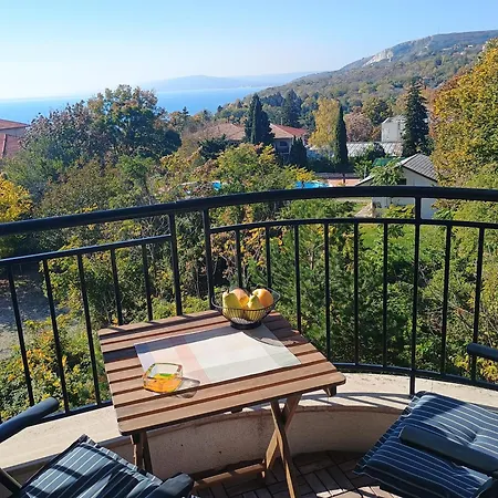 Daire Queen's View App-9 Free Pool,parking, Fitness & Sea View