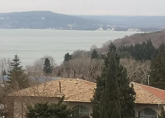 Queen's View App-9 Free Pool,parking, Fitness & Sea View Daire