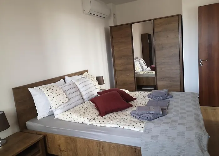 Queen's View App-9 Free Pool,parking, Fitness & Sea View Daire *