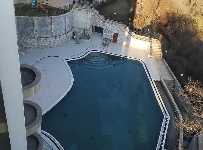 Daire Queen's View App-9 Free Pool,parking, Fitness & Sea View